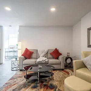 Modern Contemporary 2 Bedroom Apartment Halifax