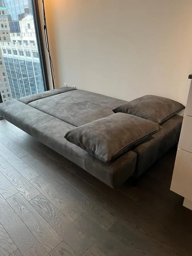 In The Heart Of Downtown Apartment Toronto 0*,